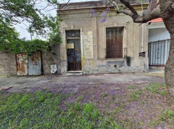 Terreno · 200m² · Oportunidad, Casa Ideal Para Reciclar. Lanus O.