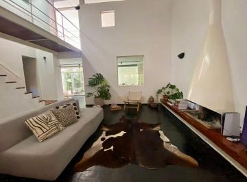 Casa · 200m² · 4 Ambientes · 1 Cochera · Casa, 4 Ambientes, en Alquiler, Belgrano R