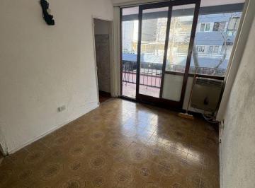 LOY-LOY-1699_2 · Venta Departamento 1 Ambiente con Balcón Al Frente, Plaza Colón