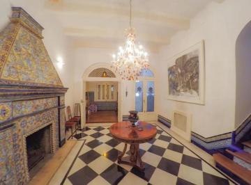Casa · 450m² · 7 Ambientes · 1 Cochera · Casa en Venta - 6 Dorm. 4 Baños - Caballito