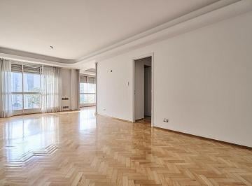 Departamento · 119m² · 3 Ambientes · Departamento 3 Ambientes Semipiso Reciclado Impecable Luminoso con Baulera y Balcón en Recoleta