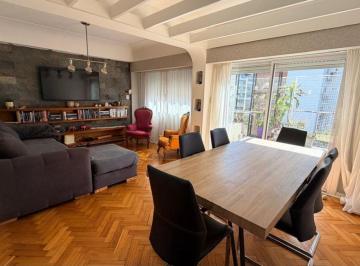 Departamento en Venta de 4 ambientes  · 4 Ambientes con Terraza 1 Cuadra Av Libertador