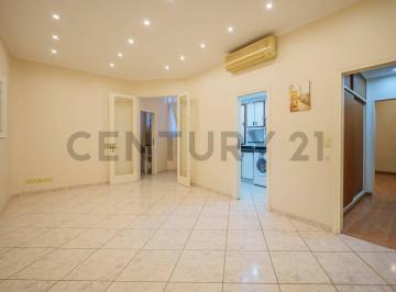 Departamento · 54m² · 2 Ambientes · Venta Depto 2 Amb y Medio Refaccionado - Balvanera