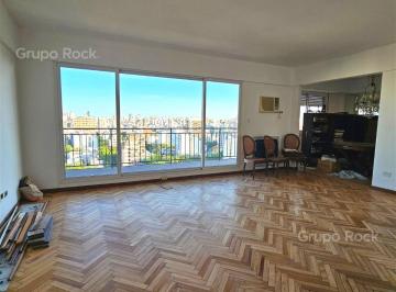 Departamento · 105m² · 3 Ambientes · Piso Alto, Cochera Fija, Muy Luminoso