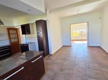 Oficina comercial · 120m² · 4 Ambientes · Oficina en Alquiler