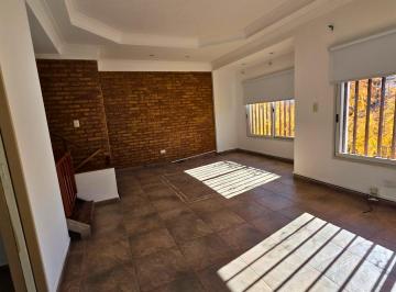Oficina comercial · 120m² · 4 Ambientes · Oficina en Alquiler