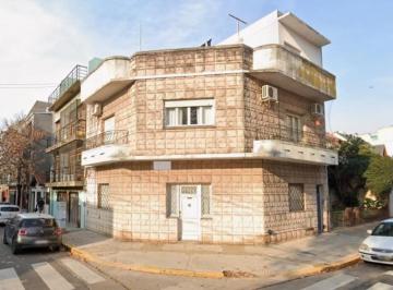 Casa de 7 ambientes, Saavedra · Casa en Esquina - Gran Potencial Multifamiliar o Inversión | Coghlan / Saavedra