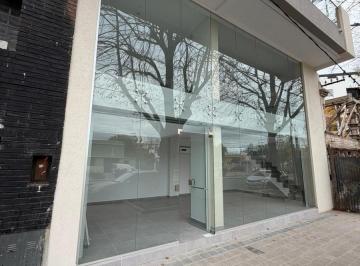 Local comercial · 105m² · Local en La Plata