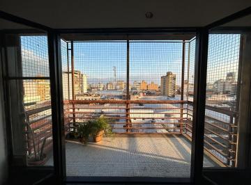 Departamento · 70m² · 4 Ambientes · Venta Departamento 3 Dorm Semipiso en Microcentro