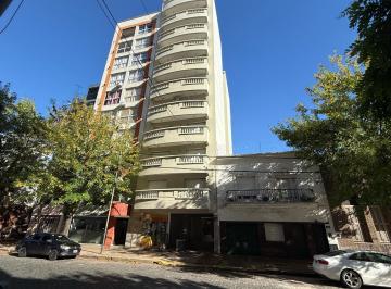 Departamento · 58m² · 1 Ambiente · 1 Cochera · 58 12 y 13