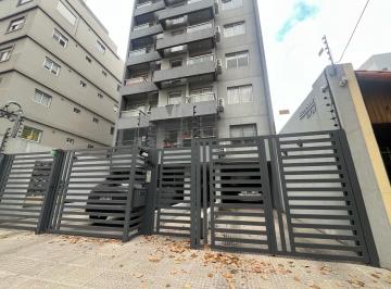 Departamento · 38m² · 2 Ambientes · 1 Cochera · Departamento en Alquiler