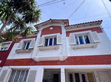 PH · 106m² · 4 Ambientes · PH 4 Ambientes en Venta Primer Piso Al Frente Nueva Pompeya Mar del Plata