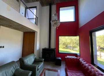 Casa · 110m² · 4 Ambientes · 4 Hojas - Casa Doble Altura 2dor. 2bañ. - Gran Parque