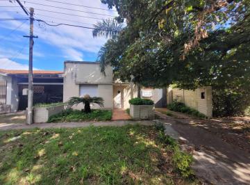 Terreno · 88m² · 3 Ambientes · 1 Cochera · Casa Ideal Destino Comercial en City Bell Venta Lote 10x50
