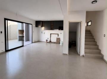 PH · 160m² · 4 Ambientes · 2 Cocheras · Duplex a Estrenar a La Venta en Solares de Manantiales