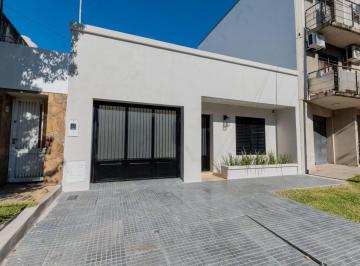 Casa · 124m² · 4 Ambientes · 1 Cochera · Casa a Estrenar en Venta