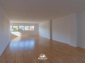 Oficina comercial · 222m² · Oficina en Inmejorable Ubicacion de Zona Guemes