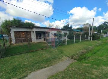 Casa · 102m² · 4 Ambientes · 1 Cochera · Venta Casa 3 Dorm Garaje Amplio Terreno Toledo