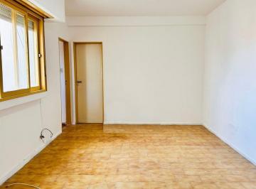 Departamento · 42m² · 2 Ambientes · Venta 2 Ambientes Luminoso - V. Gral. Mitre.