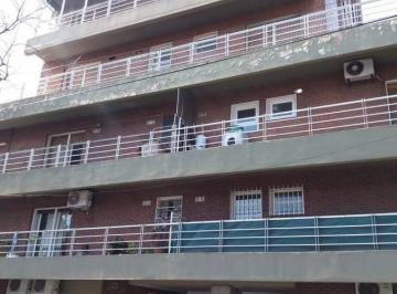 Departamento · 50ha · 3 Ambientes · Venta - 3 Amb Luminoso - Balvanera