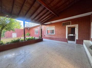Casa · 187m² · 5 Ambientes · 1 Cochera · Venta Casa 5 Amb Cochera Jardin Villa Tesei