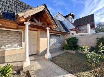 Casa · 187m² · 5 Ambientes · 1 Cochera · Venta Casa 5 Amb Cochera Jardin Villa Tesei
