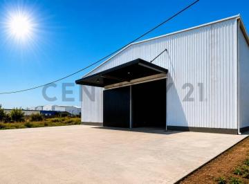 Bodega-Galpón · 806m² · 1 Ambiente · Galpon en Alquiler, Polo 520 - Av 520 y 197