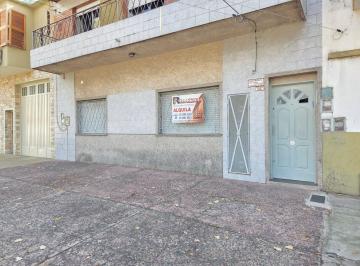 Casa · 100m² · 4 Ambientes · Casa en Ramos Mejia