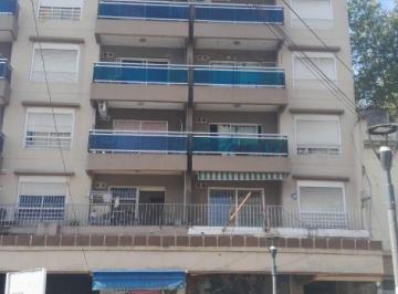 FFN-FFN-76_2 · Venta Departamento 2 Ambientes en Caseros Centro