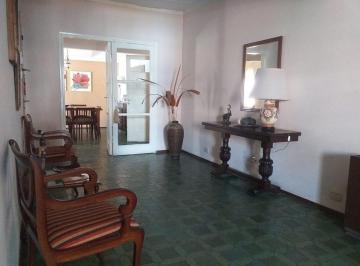 Departamento · 150m² · 7 Ambientes · Remax Venta Departamento Ciudad de Mendoza.