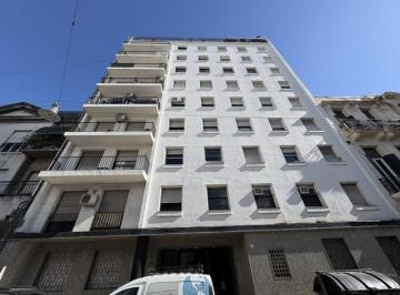Departamento · 47m² · 2 Ambientes · Departamento en Monserrat