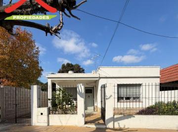 Casa de 3 ambientes, Moreno · Casa Tipo Americana en Moreno Sur. a Solo Diez Cuadras de La Estación.