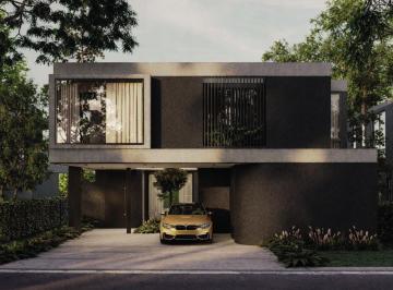 Casa · 251m² · 6 Ambientes · 4 Cocheras · Casa en Venta 6 Ambientes en Barrio Los Cardos