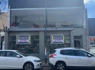 Local comercial , Berazategui · Local Comercial de 2 Plantas