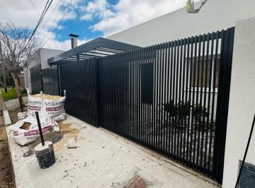 PH · 65m² · 3 Ambientes · 1 Cochera · Casa en Venta