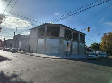 Depósito · 500m² · Alquiler Local 500 Mtrs en 2 Plantas en Bernal