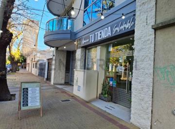 Fondo de comercio · 73m² · 54 Entre 21 y 22 - Venta de Fondo de Comercio