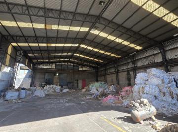 Bodega-Galpón · 850m² · Galpón | Alquiler | San Martin
