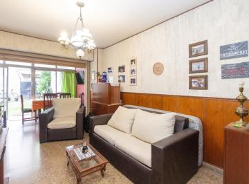 Departamento · 59m² · 3 Ambientes · Venta Departamento 3 Ambientes Apto Credito con Amplio Jardín Propio en Recoleta