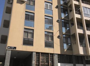 Fachada Edificio · 3 Dorm. Externo con Balcon