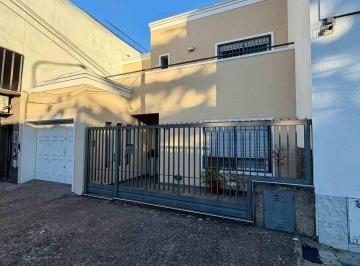 Casa · 140m² · 4 Ambientes · 2 Cocheras · Venta Casa 4 Ambientes C/cochera - Parque - Quincho