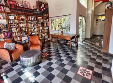 Casa · 135m² · 6 Ambientes · Venta Casa 6 Ambientes con Terraza en Chacarita