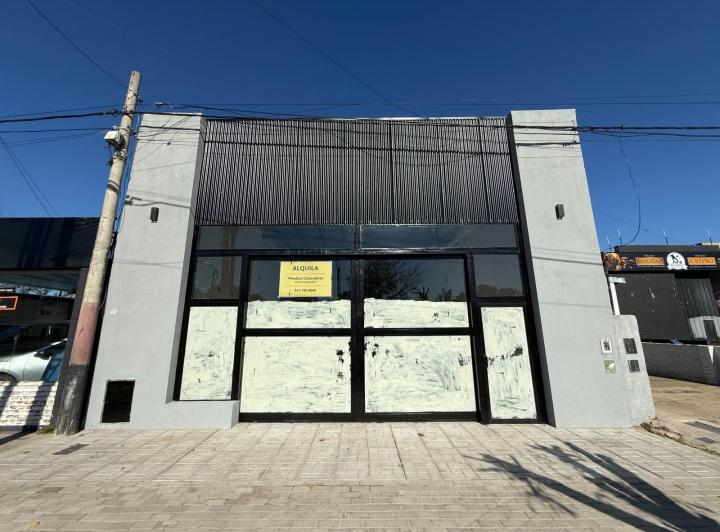 Bodega-Galpón · 290m² · 2 Ambientes