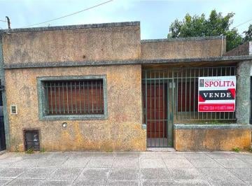 PH · 198m² · 2 Ambientes · Casa en Villa Coronel José m. Zapiola