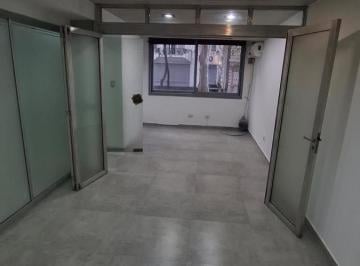 Oficina comercial · 60m² · 2 Ambientes · Oficina en Alquiler Monserrat