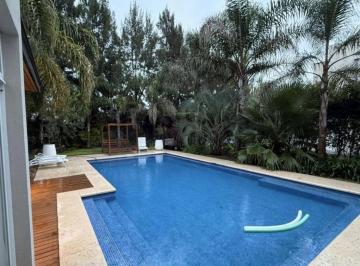 Casa · 260m² · 4 Ambientes · 2 Cocheras · Casa en Venta en El Principado Ciudad Nautica Canning