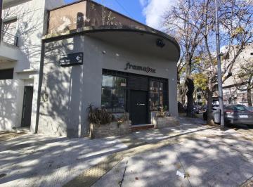 Local comercial · 200m² · Local 2 Plantas en Saavedra