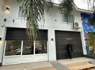 Local comercial · 220m² · Local en Alquiler en Lanús Este, Lanús, G. B. a. Zona Sur