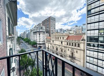 Departamento · 183m² · 5 Ambientes · 1 Cochera · Exclusivo Departamento Frente Al Cervantes. 4 Dorm.! Cochera, Dependencia, y Baulera.