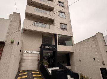 Departamento · 44m² · 2 Ambientes · 1 Cochera · Venta, 2 Ambientes Frente, Cochera, Amplio,2 Baños. Sum/gym